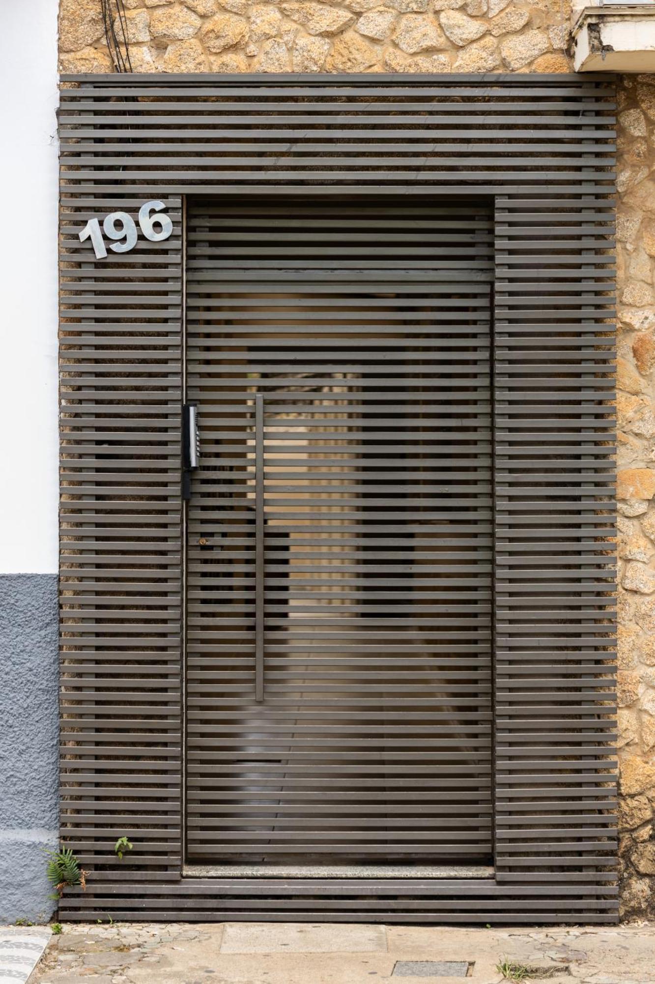 Apartamento Em Sao Joao Del Rei, Ao Lado Da Estacao Ferroviaria, Estacionamento E Ar Condicionado Kültér fotó