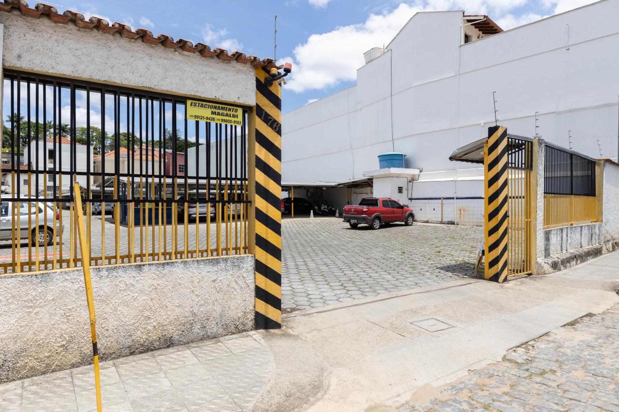 Apartamento Em Sao Joao Del Rei, Ao Lado Da Estacao Ferroviaria, Estacionamento E Ar Condicionado Kültér fotó
